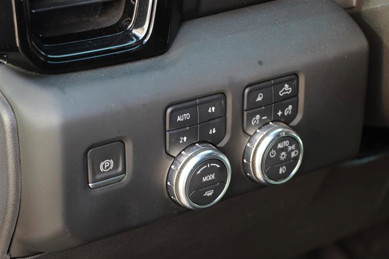 Used 2022 GMC Sierra 1500 AT4X image 26