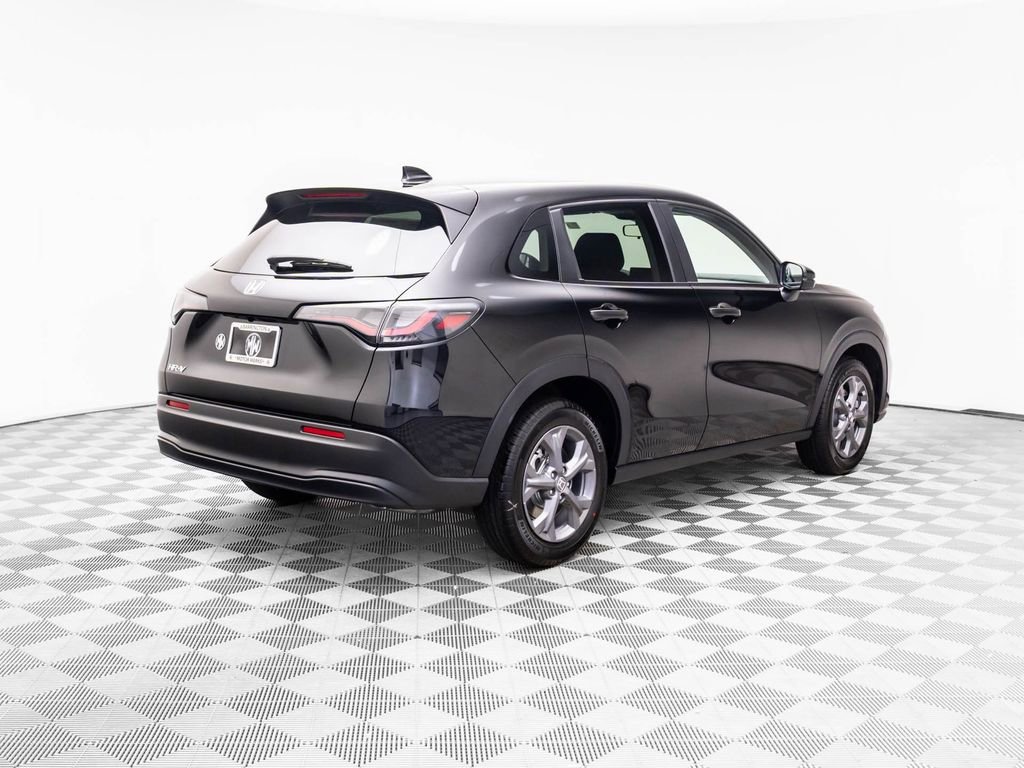 Used 2026 Honda HR-V LX image 7