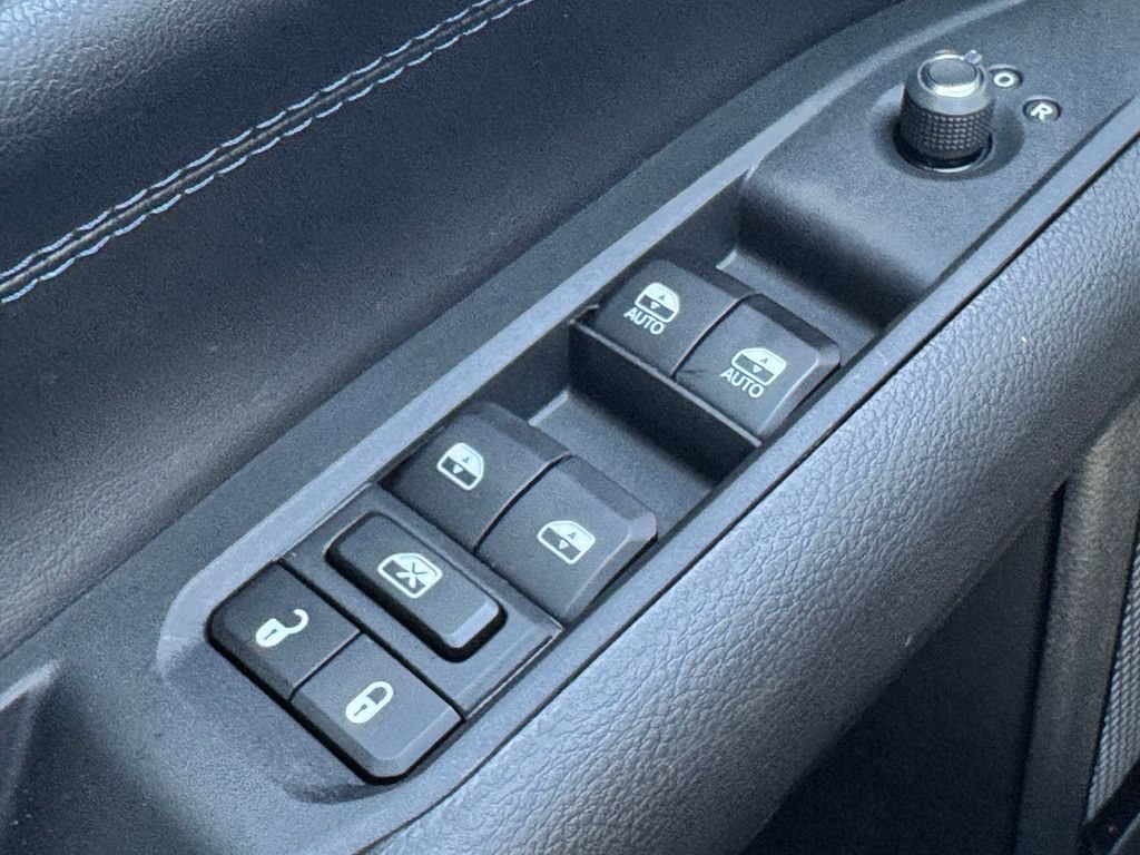 New 2026 Jeep Compass Latitude AWD/4WD image 24