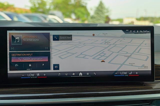 Used 2024 BMW X6 xDrive40i w/ Premium Package image 59