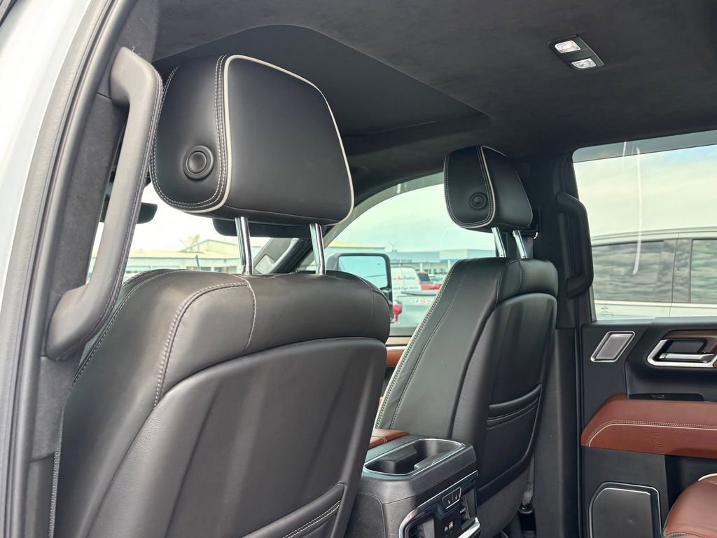 Used 2024 GMC Sierra 2500 Denali Ultimate w/ Max Trailering Package AWD/4WD image 25