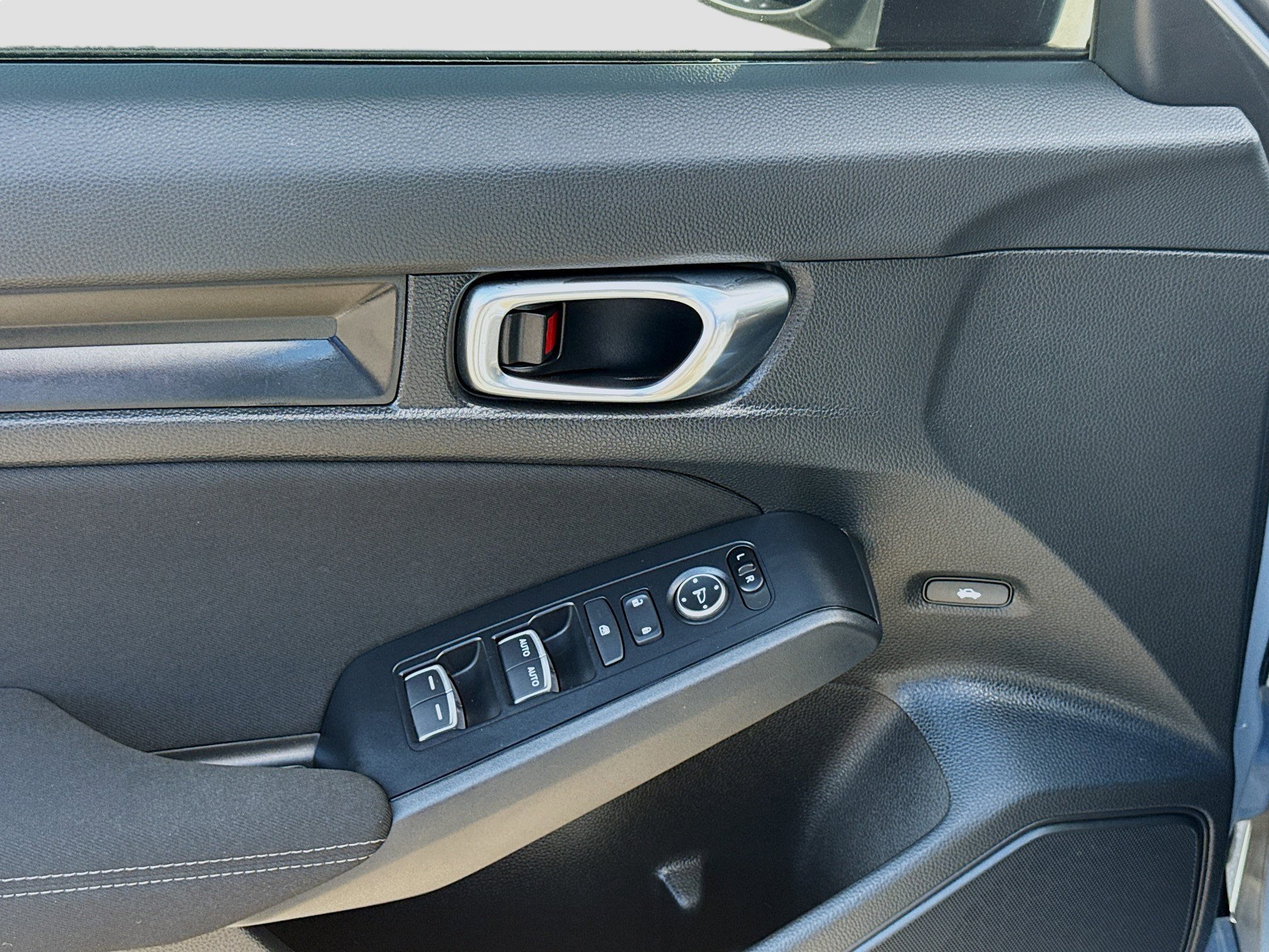 Certified 2024 Honda Civic Sport image 16