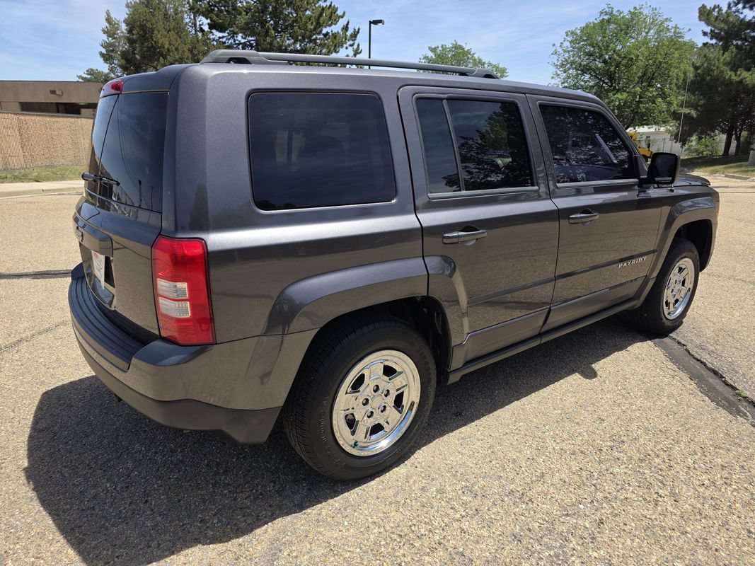 Used 2015 Jeep Patriot Sport AWD/4WD image 8