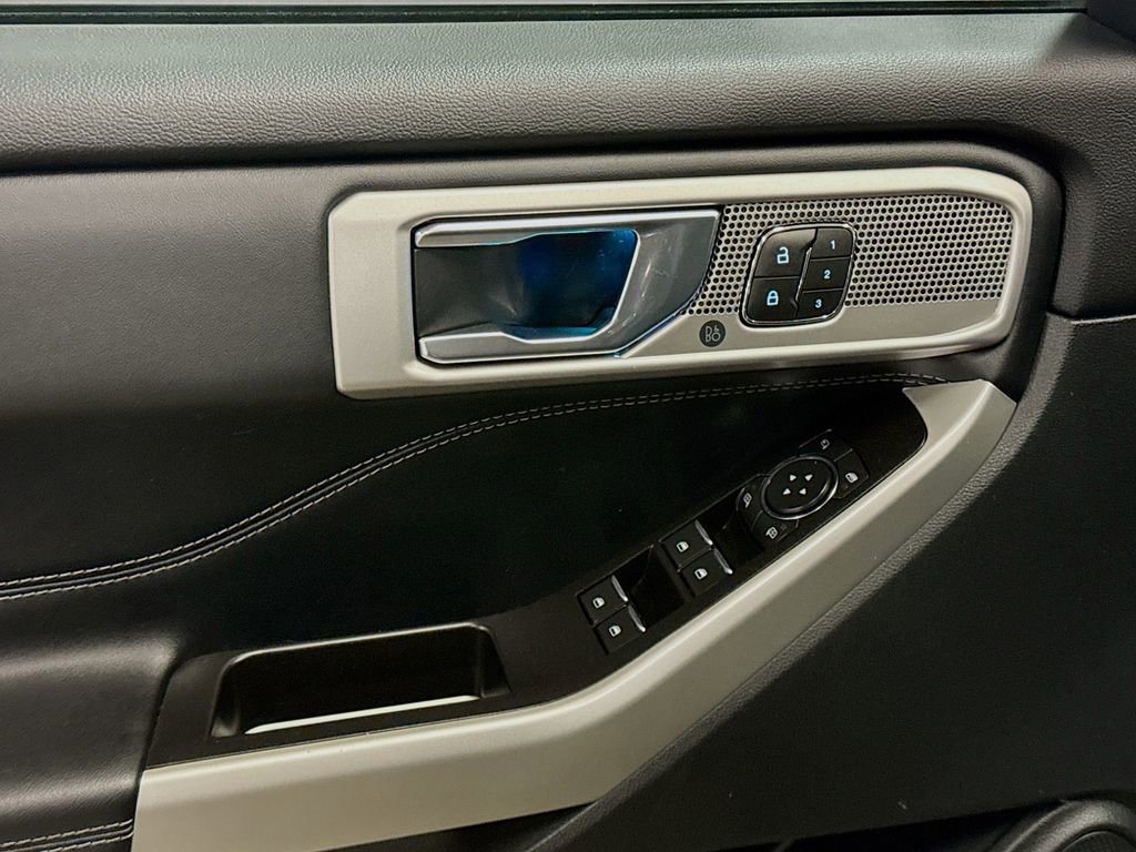 Used 2021 Ford Explorer Limited w/ Equipment Group 301A image 22