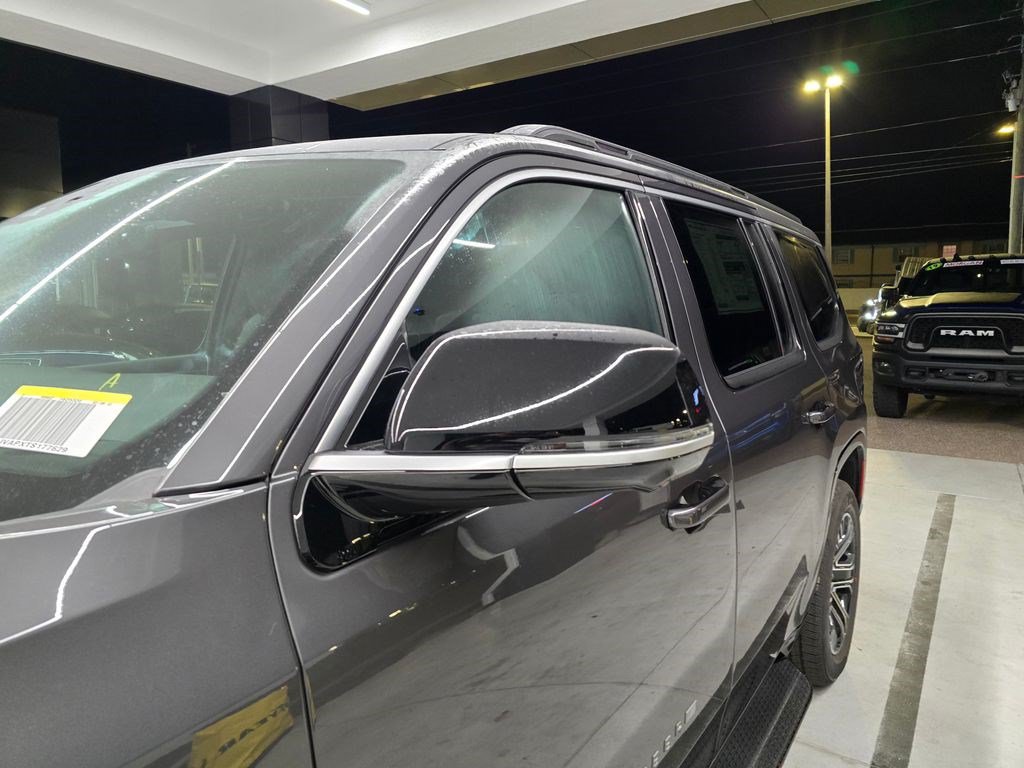 New 2026 Jeep Grand Wagoneer 4WD w/ Premium Group I image 12