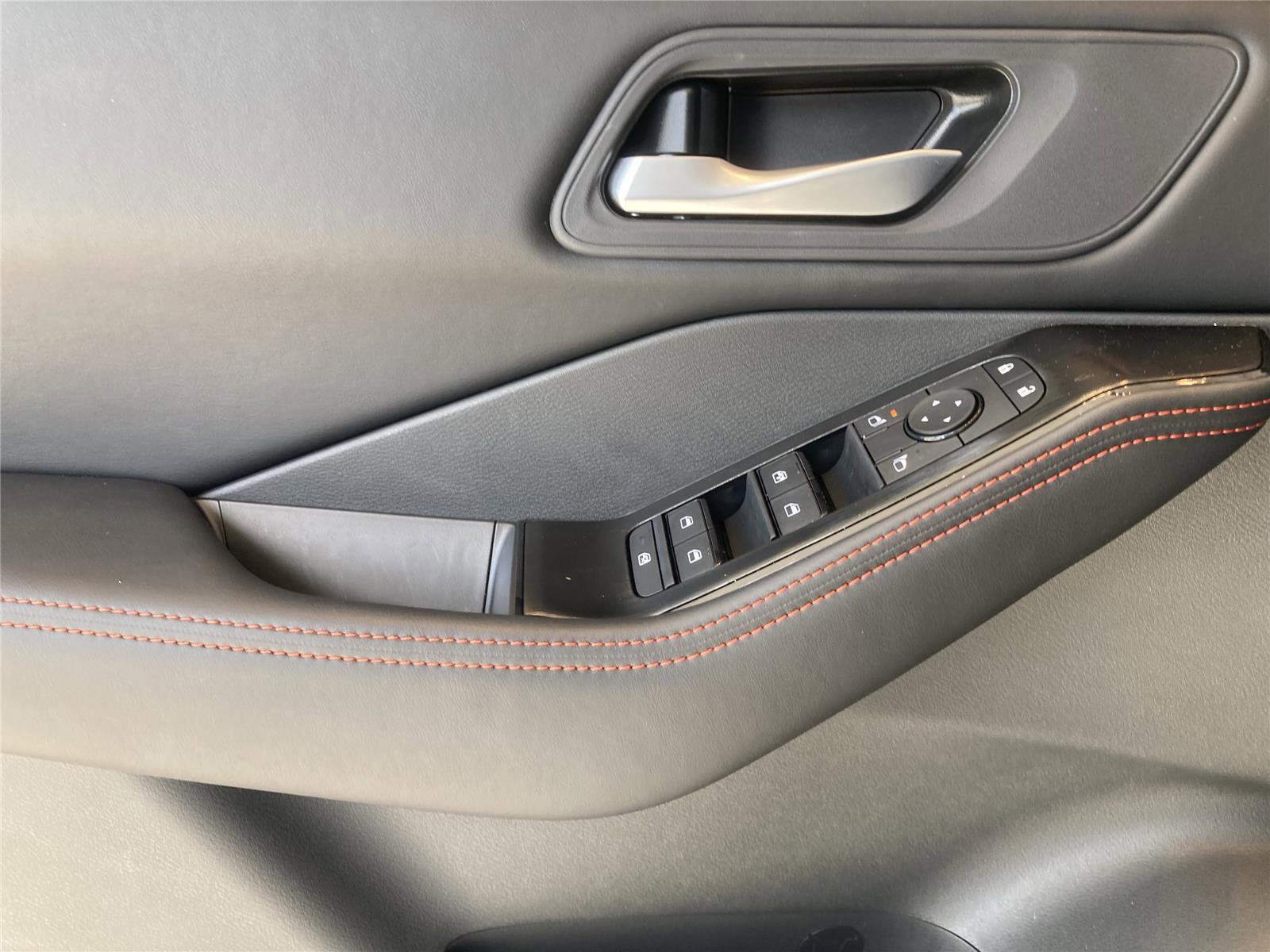 New 2026 Nissan Rogue SV image 28