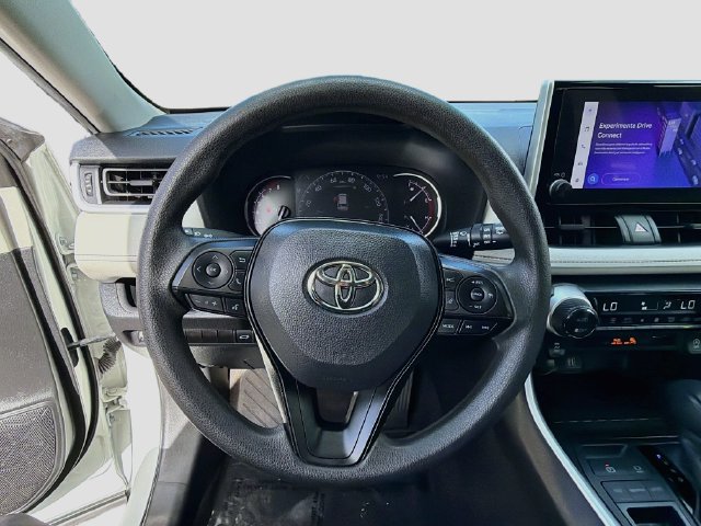 Used 2023 Toyota RAV4 XLE w/ Convenience Package FWD image 11