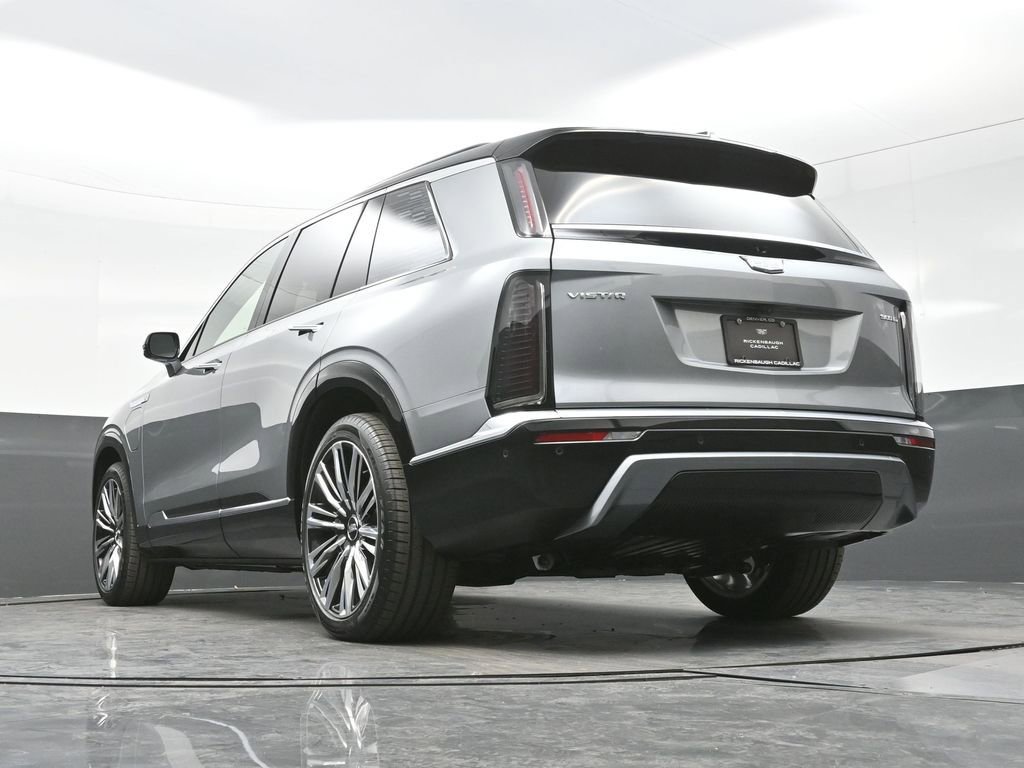 New 2026 Cadillac Vistiq Premium Luxury w/ LPO, Floor Liner Package AWD/4WD image 21