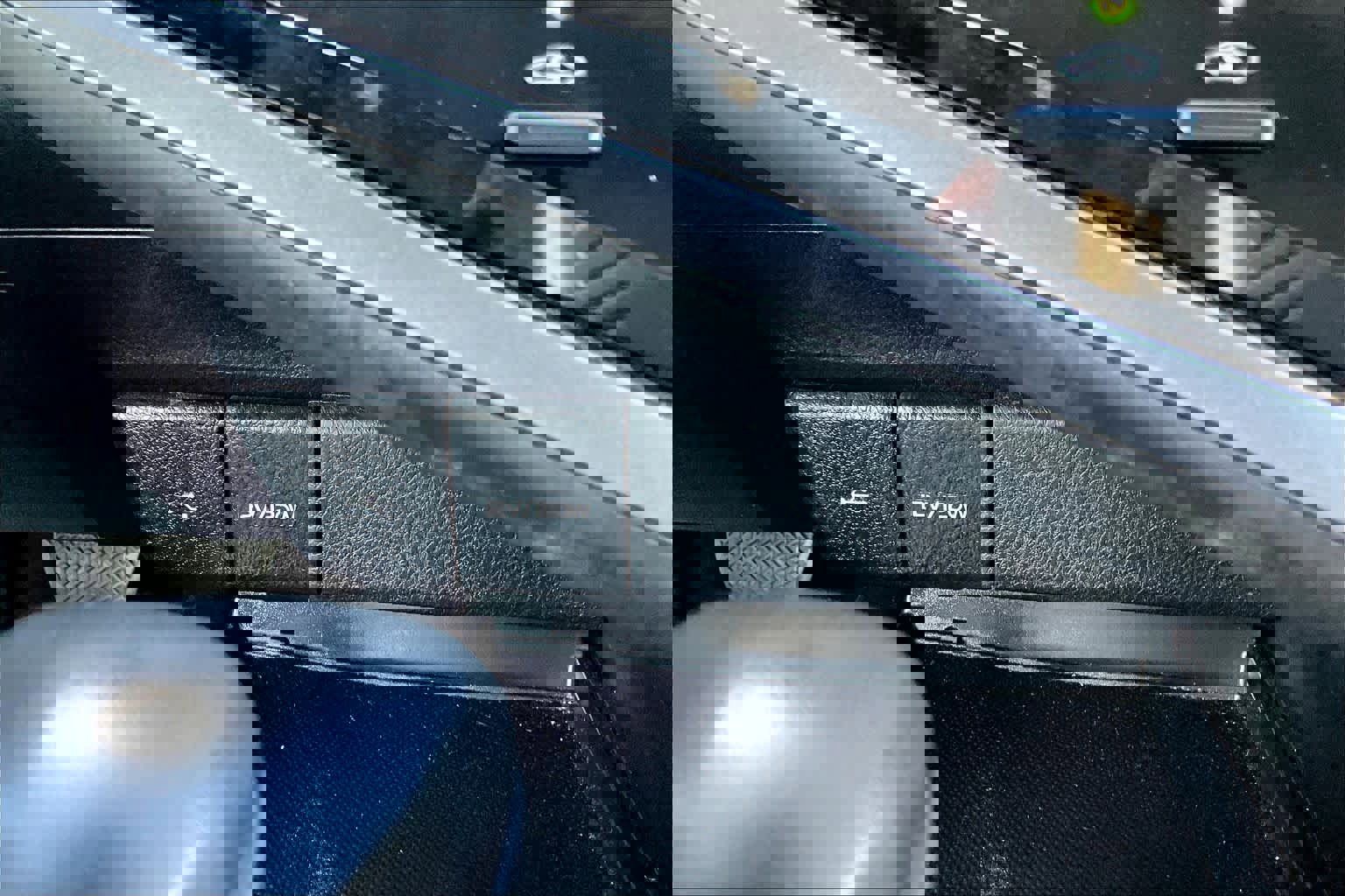 Used 2023 Toyota Camry SE image 35