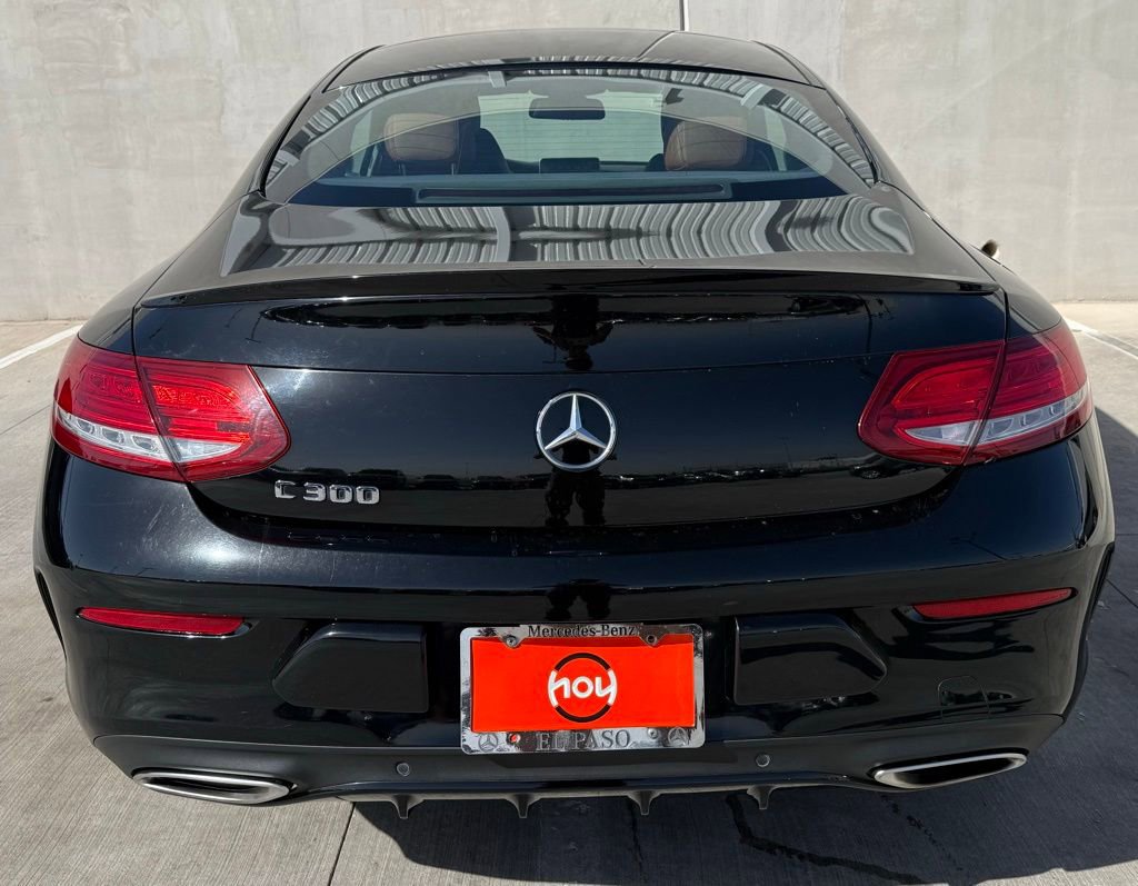 Used 2018 Mercedes-Benz C 300 Coupe image 4