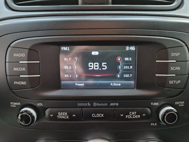Used 2016 Kia Soul + FWD image 20