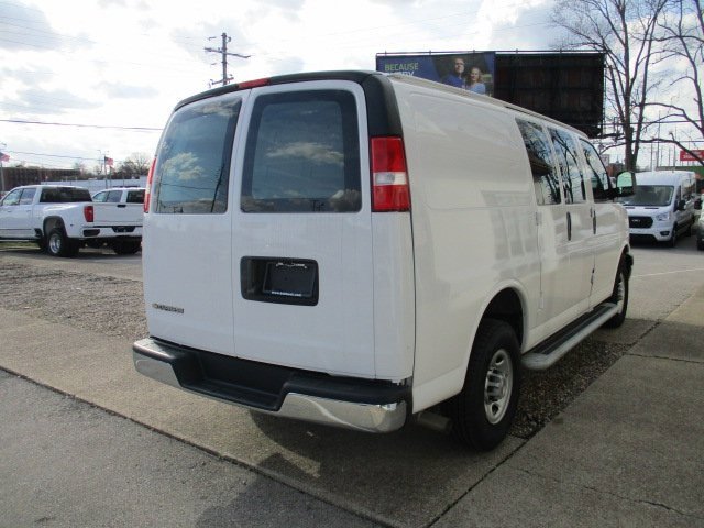 Used 2024 Chevrolet Express 2500 w/ Driver Convenience Package image 4