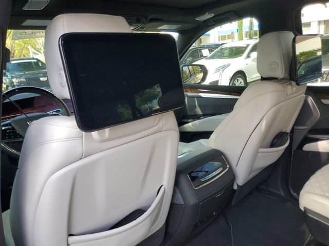 Certified 2025 Cadillac Escalade ESV Sport Platinum w/ LPO, ONYX Package RWD image 13