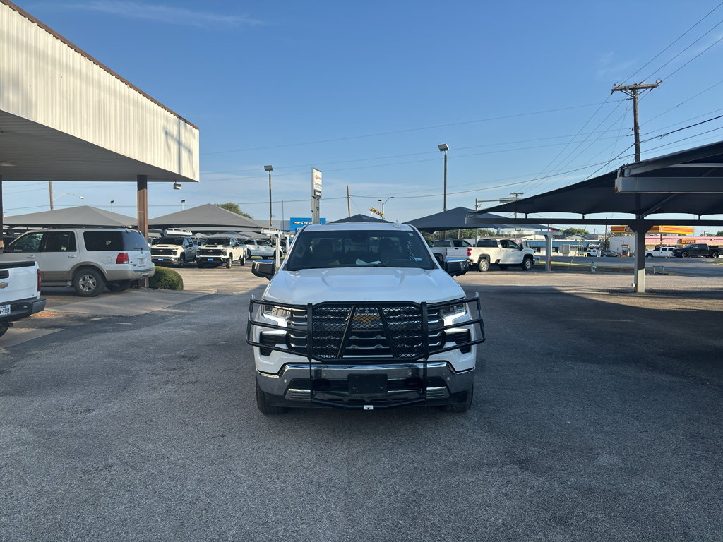 Certified 2025 Chevrolet Silverado 1500 LTZ w/ LTZ Premium Texas Edition AWD/4WD image 2