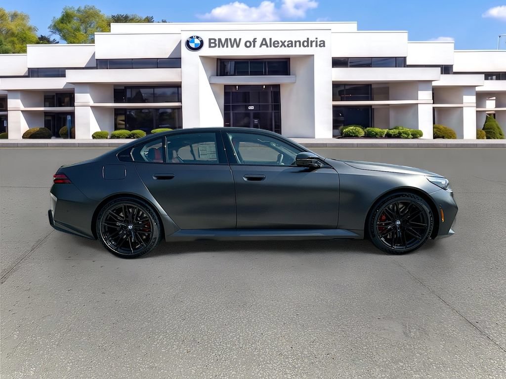 New 2027 BMW M5 w/ Executive Package AWD/4WD image 8