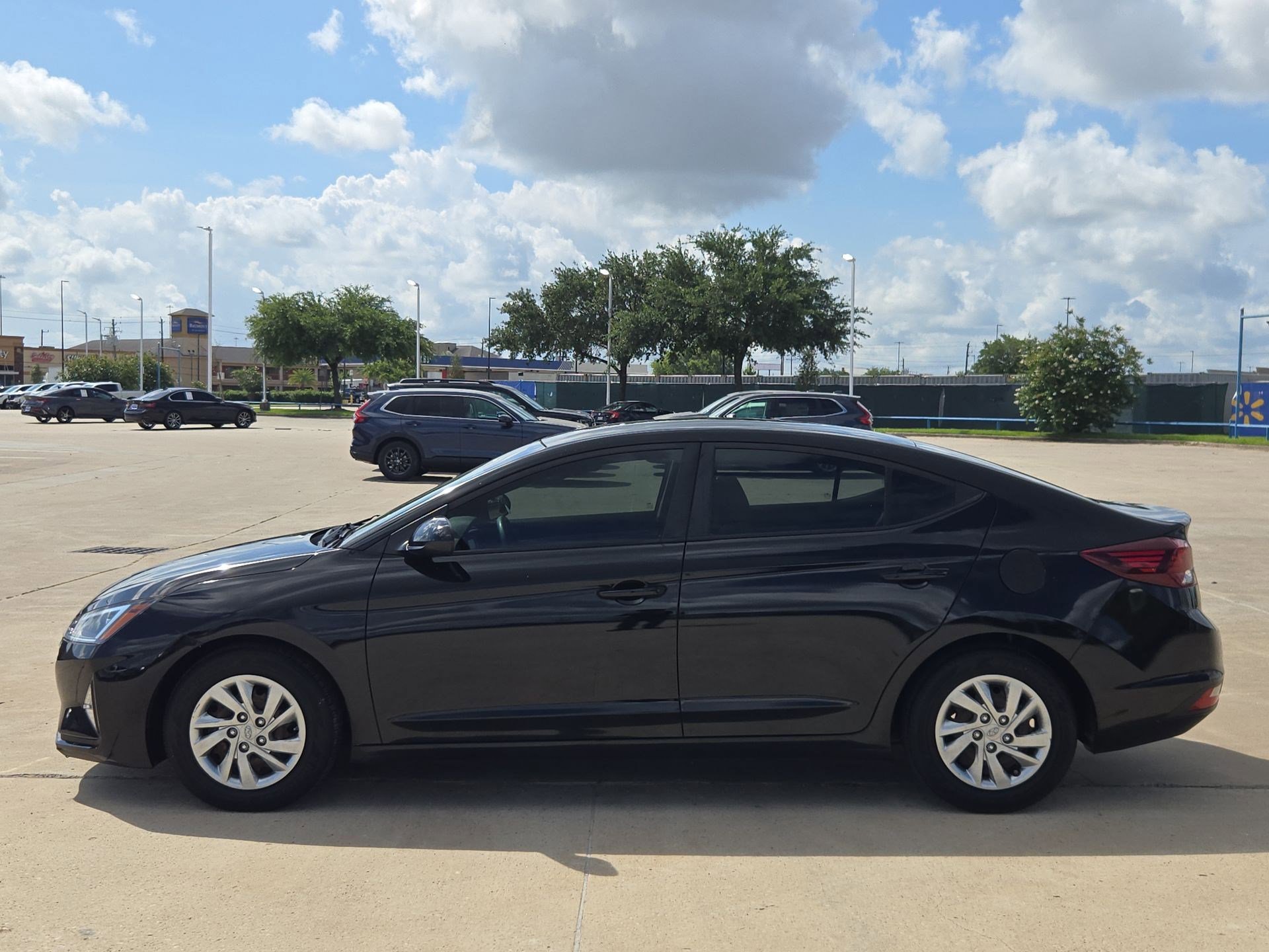 Used 2019 Hyundai Elantra SE FWD image 7