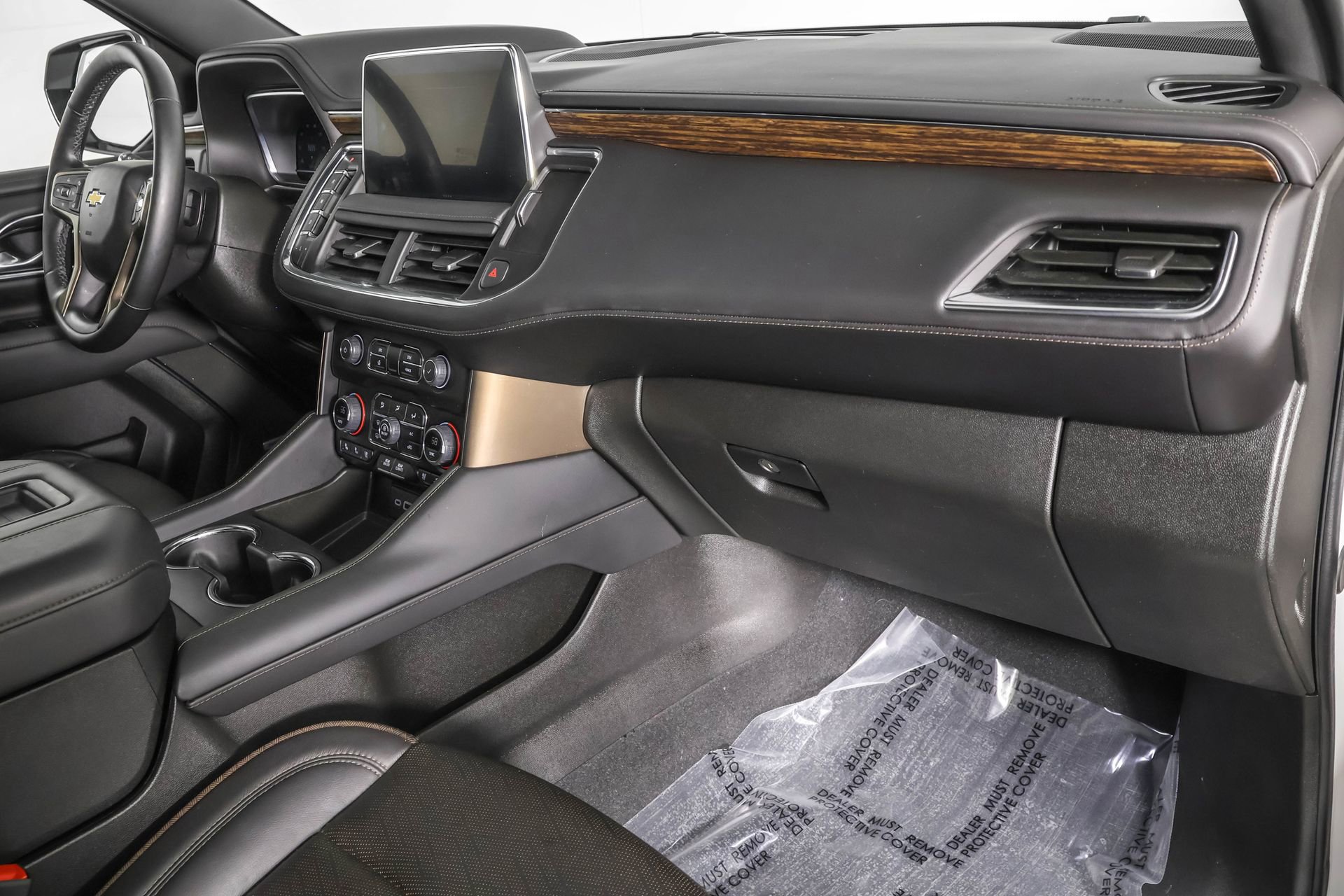 Used 2024 Chevrolet Suburban High Country image 52