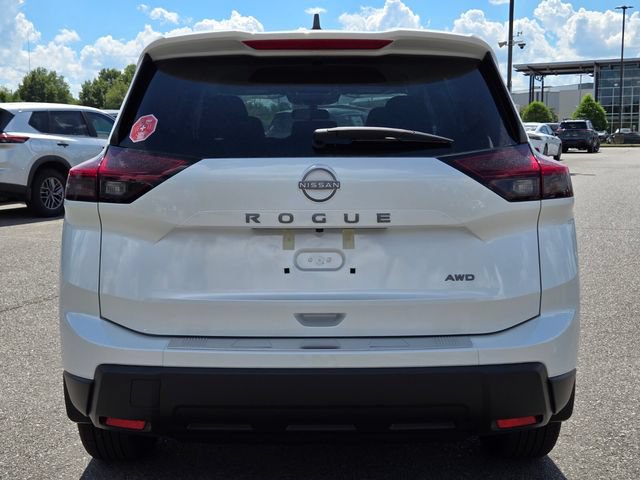 New 2026 Nissan Rogue SV AWD/4WD image 4