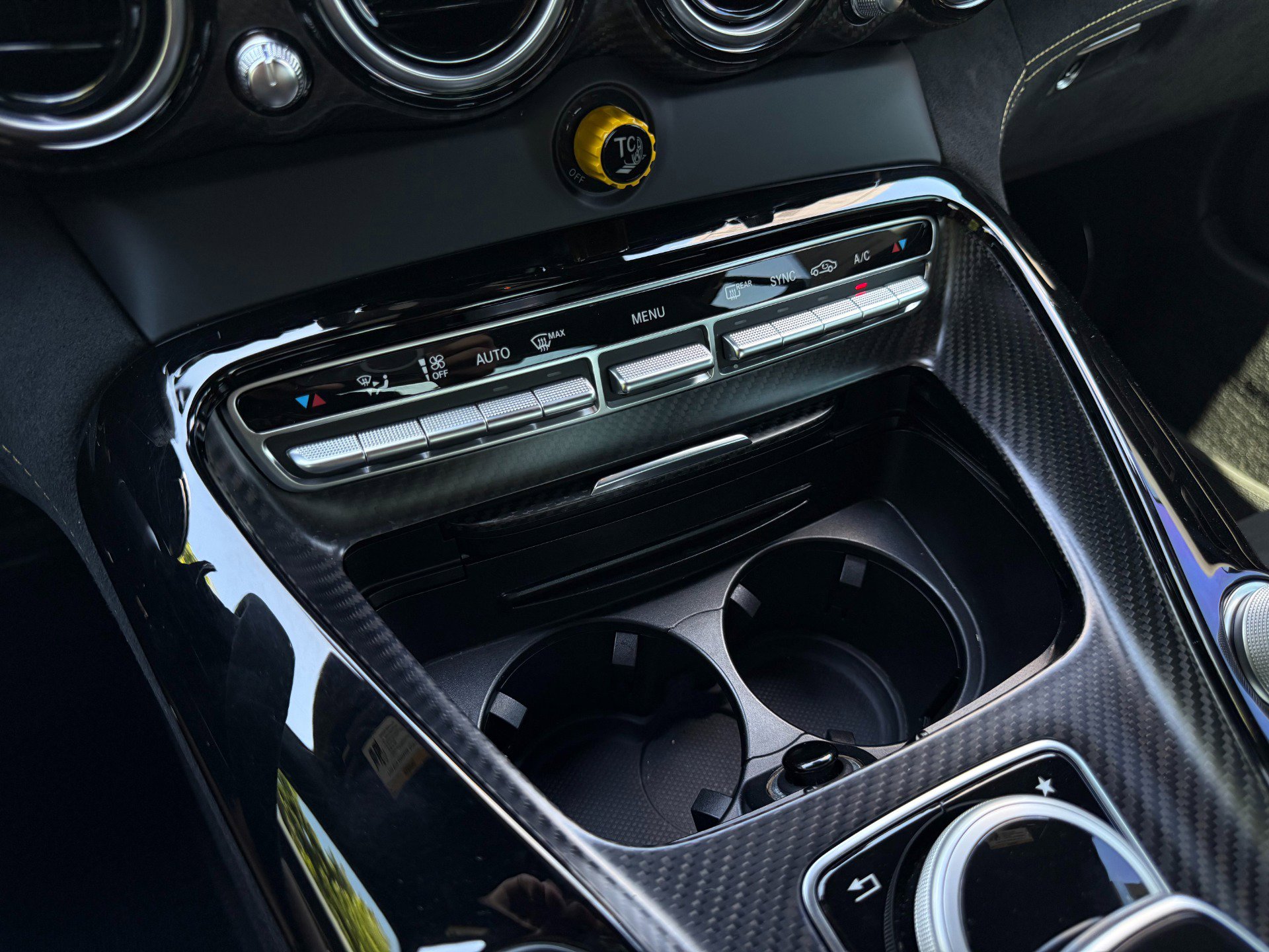 Used 2018 Mercedes-Benz AMG GT R image 27