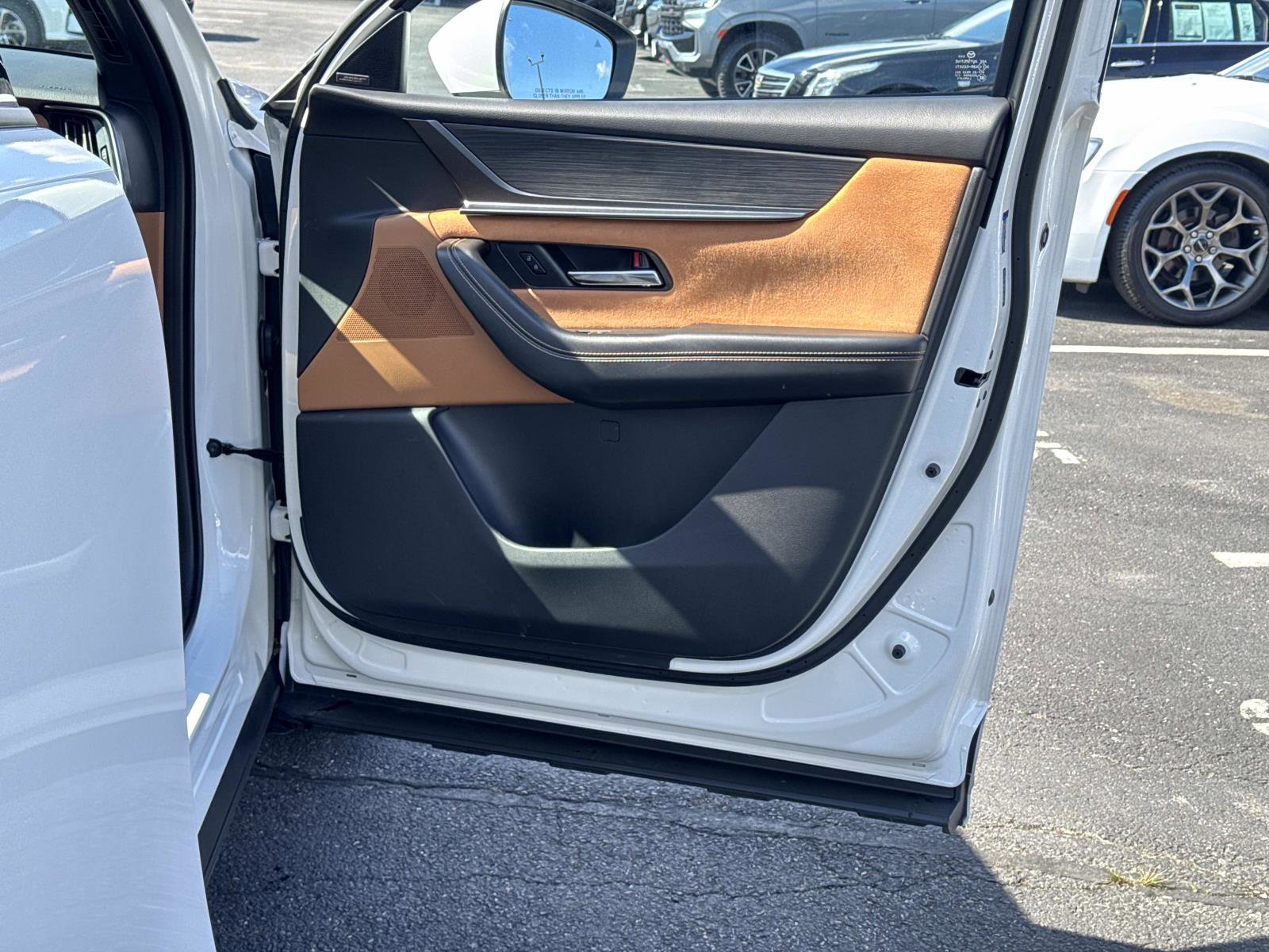 Used 2024 MAZDA CX-90 3.3 Turbo S w/ Premium Plus image 14