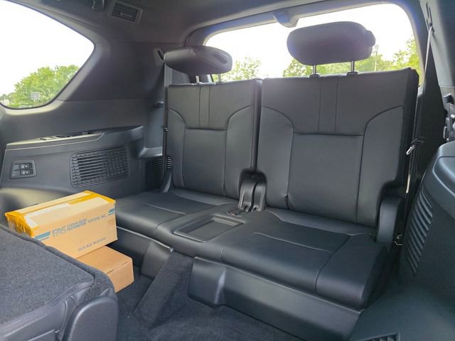 New 2026 Lexus LX 700h Overtrail AWD/4WD image 17