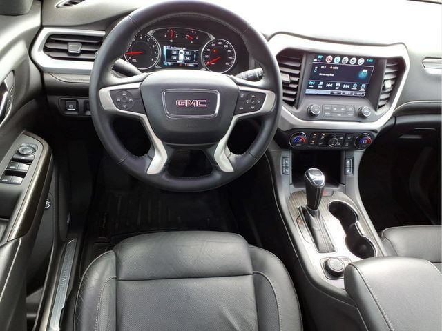 Used 2017 GMC Acadia SLT AWD/4WD image 16