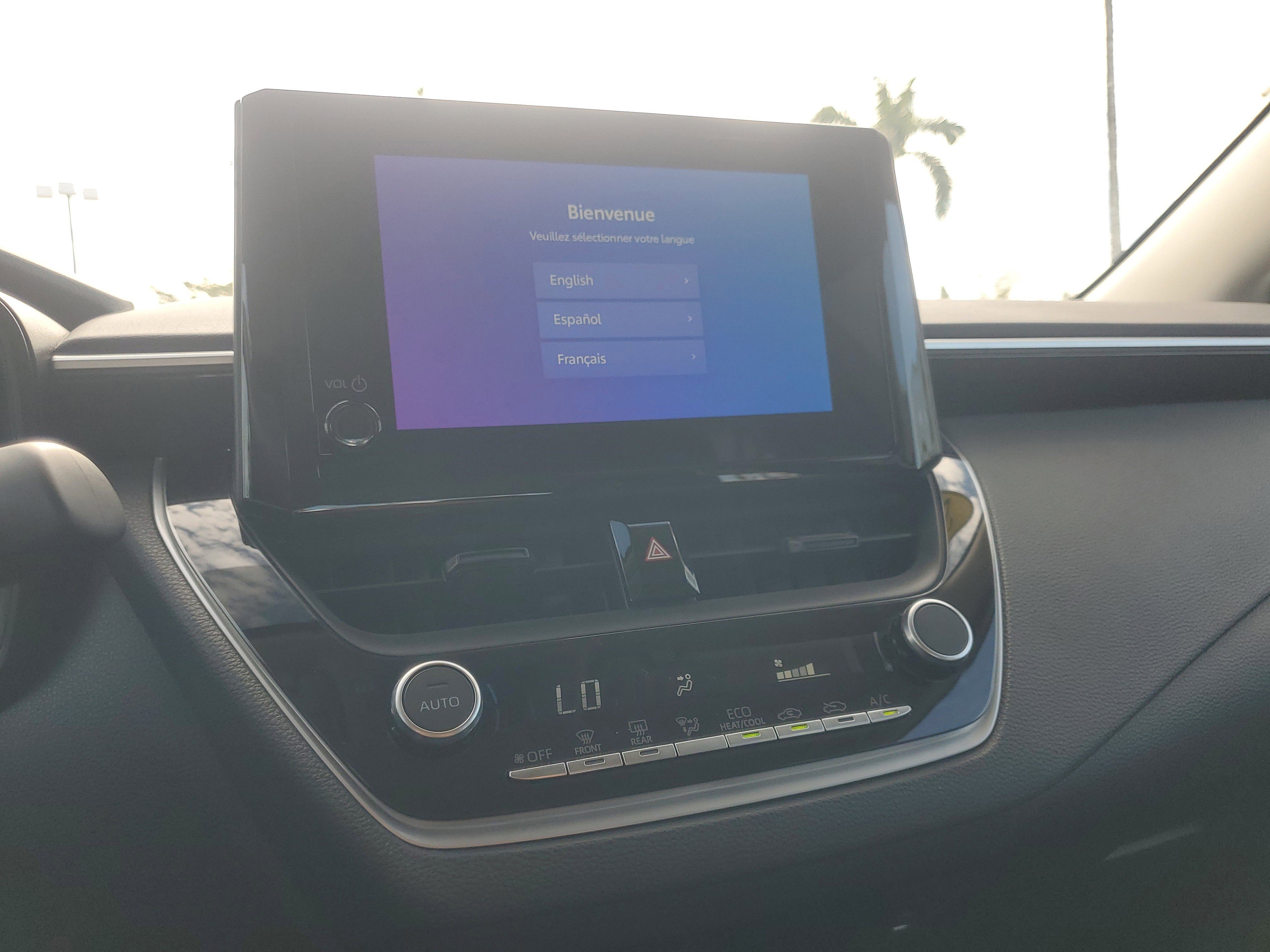 Used 2023 Toyota Corolla LE image 24