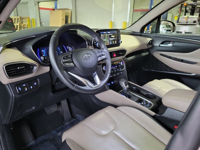 Used 2019 Hyundai Santa Fe w/ Ultimate Package FWD image 17