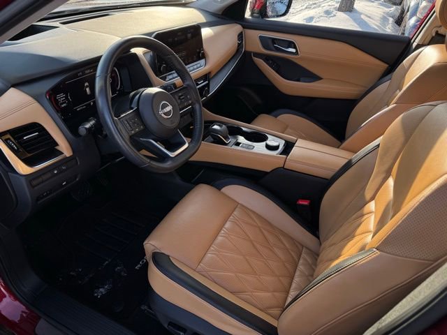 Used 2023 Nissan Rogue Platinum w/ Platinum Premium Package image 17