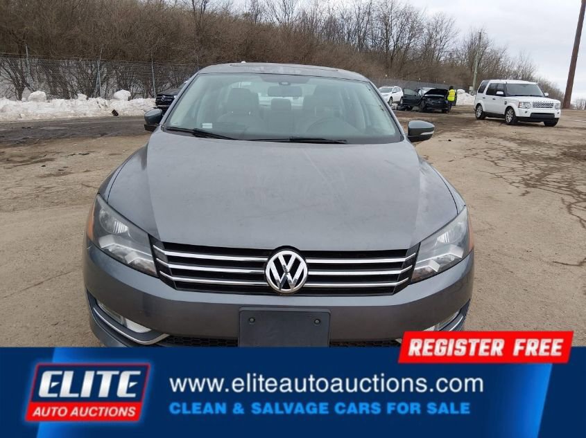 Used 2015 Volkswagen Passat 1.8T SE image 11