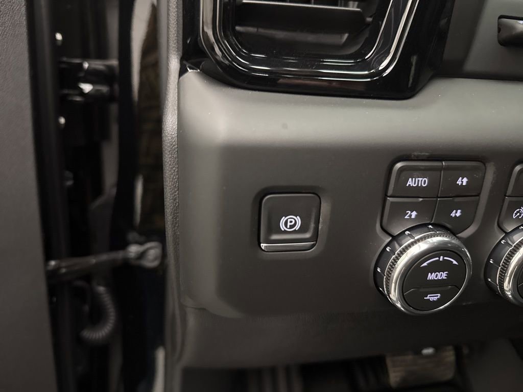 New 2026 GMC Sierra 2500 AT4X image 27