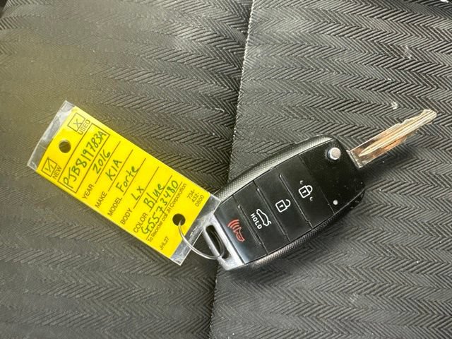 Used 2016 Kia Forte LX FWD image 8
