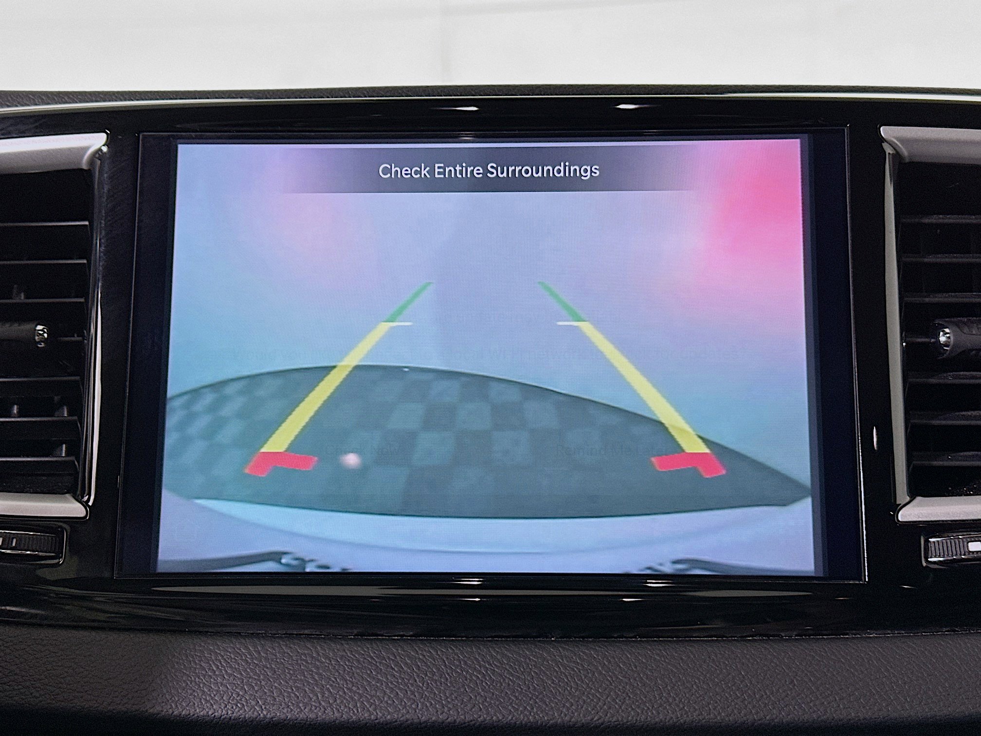 Used 2023 Chrysler Pacifica Touring-L image 25