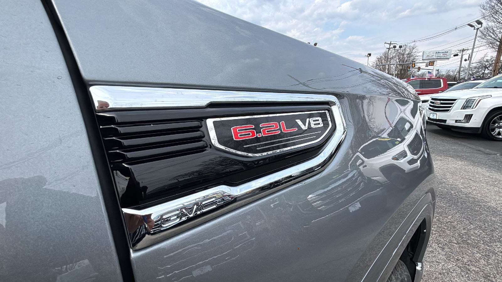 New 2026 GMC Sierra 1500 SLT w/ SLT Premium Plus Package image 9