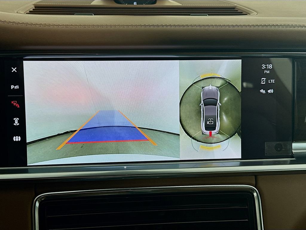 Used 2023 Porsche Panamera Platinum Edition image 17