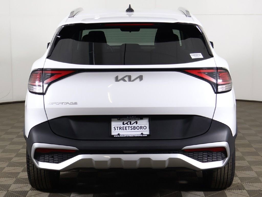 Used 2023 Kia Sportage EX image 12