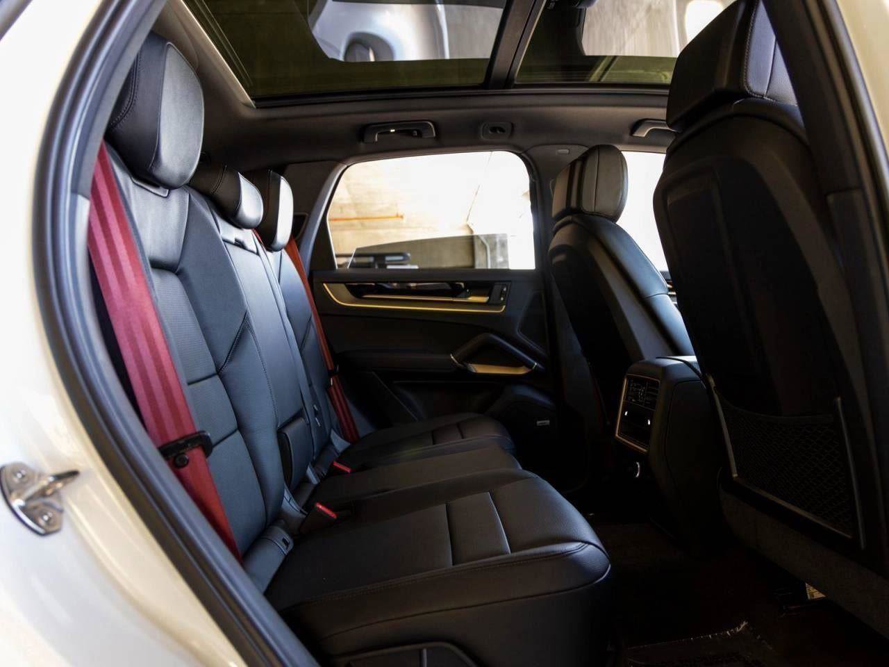 New 2025 Porsche Cayenne S image 65