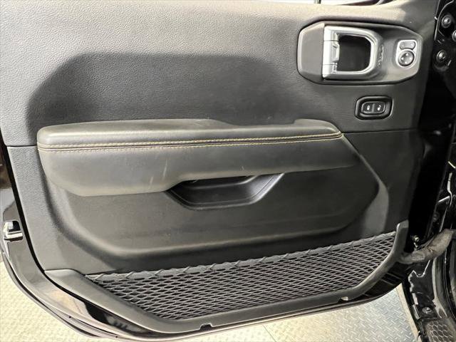 Certified 2024 Jeep Wrangler Sahara w/ Technology Group image 33