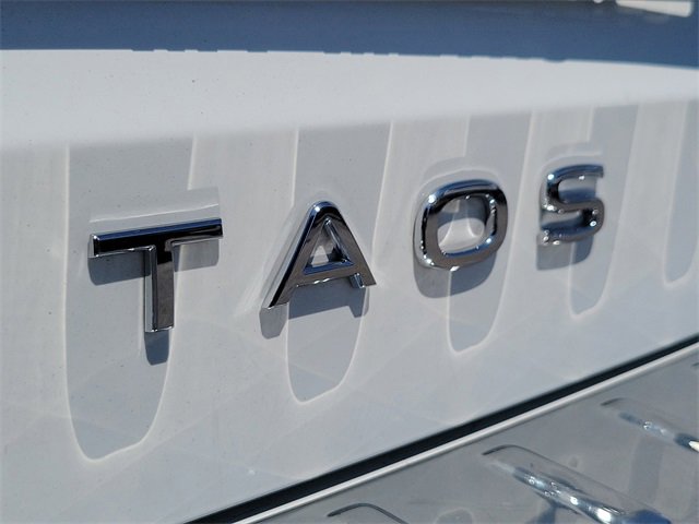 Used 2022 Volkswagen Taos S image 5