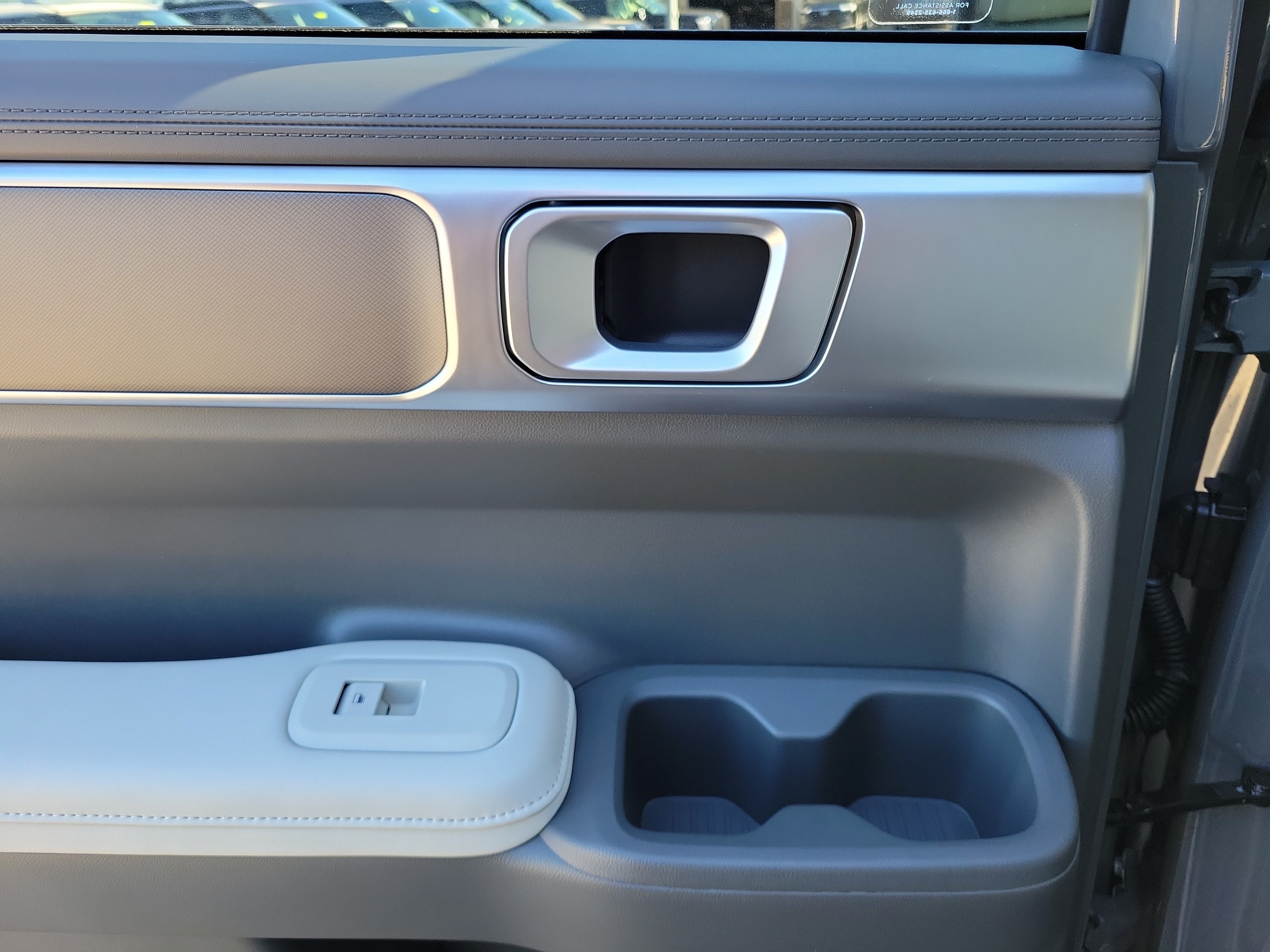 New 2027 Hyundai Santa Fe SEL AWD/4WD image 12