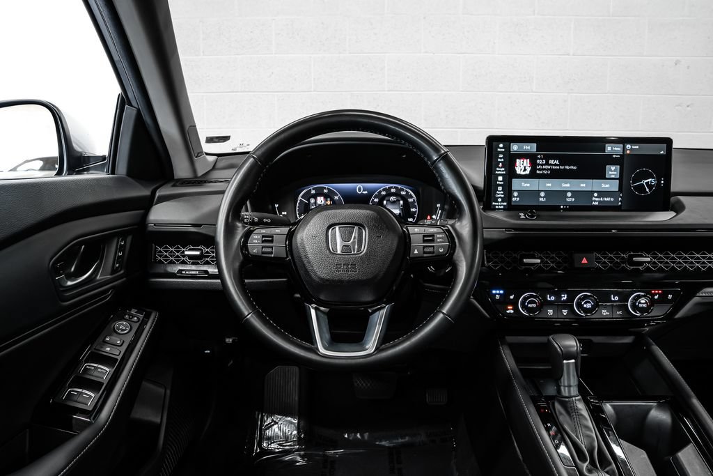 Used 2024 Honda Accord Touring image 21