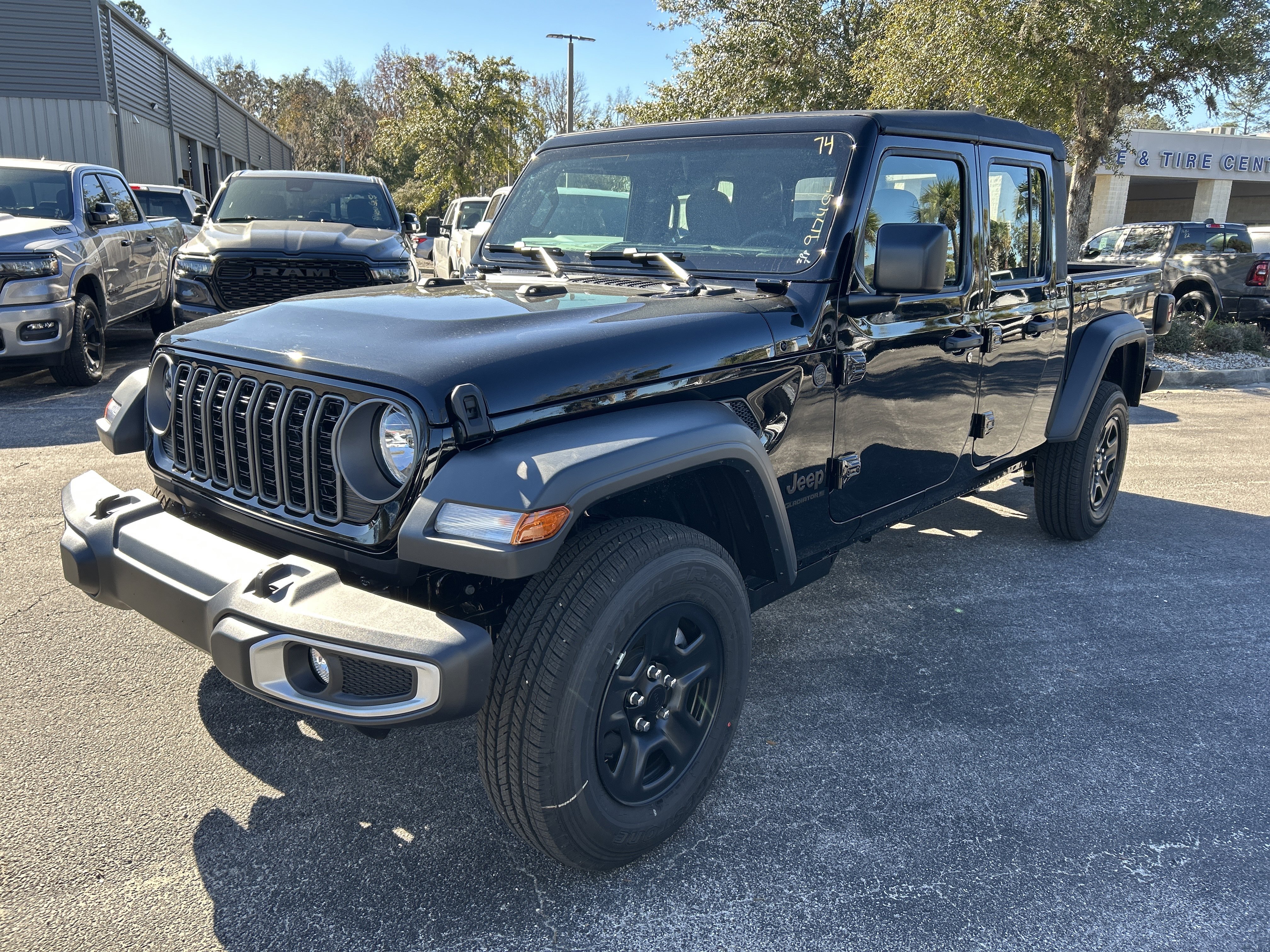 New 2026 Jeep Gladiator Sport image 3