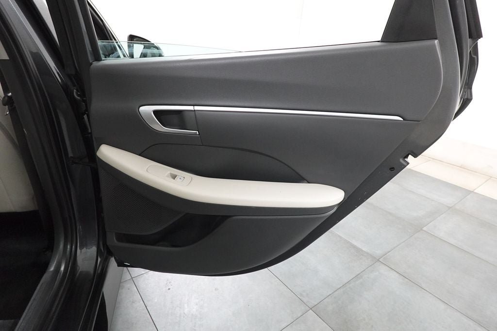 Used 2021 Hyundai Sonata SEL FWD image 28