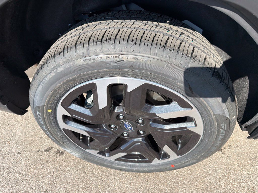 New 2026 Subaru Forester Limited AWD/4WD image 32