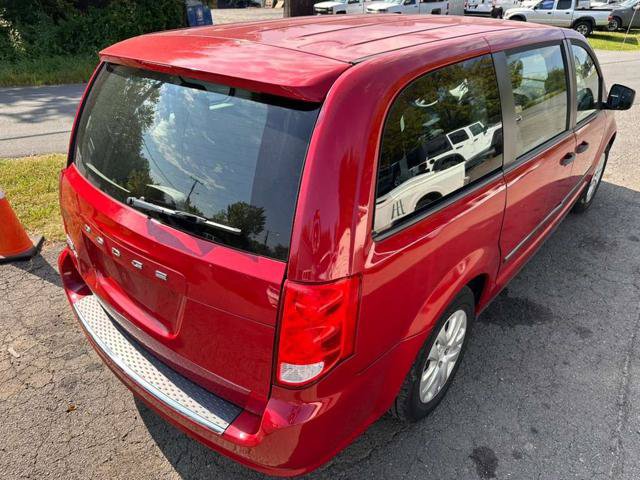 Used 2016 Dodge Grand Caravan American Value Package FWD image 4