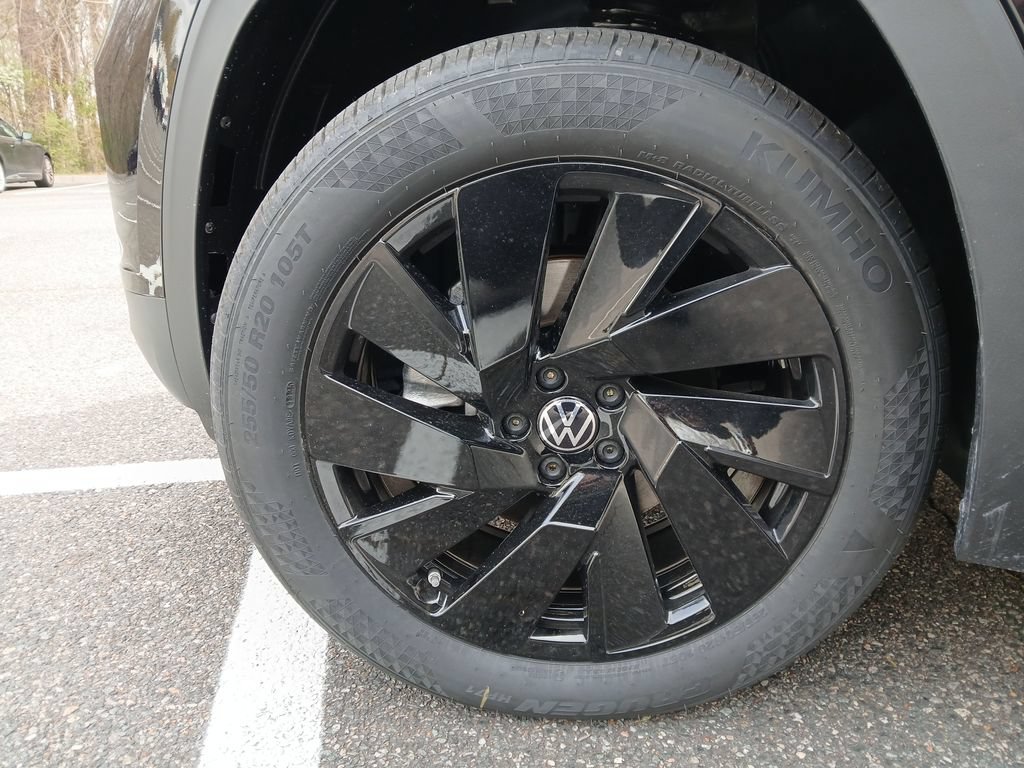 New 2026 Volkswagen Atlas SE FWD image 26