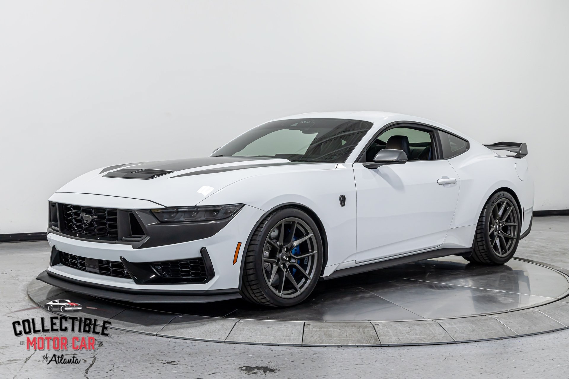 Used 2024 Ford Mustang Dark Horse w/ Dark Horse Handlin Package RWD image 10