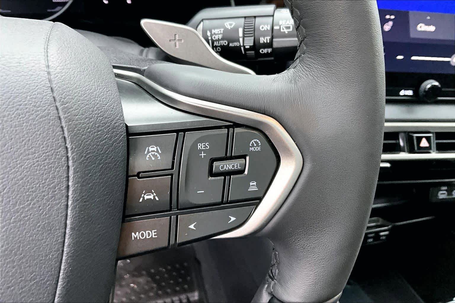 Used 2024 Lexus RX 350 Premium w/ Accessory Package (Z1) AWD/4WD image 24