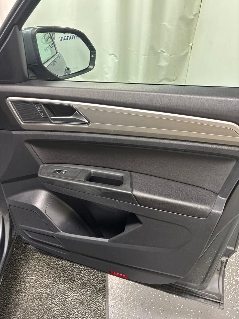 Used 2018 Volkswagen Atlas S FWD image 23
