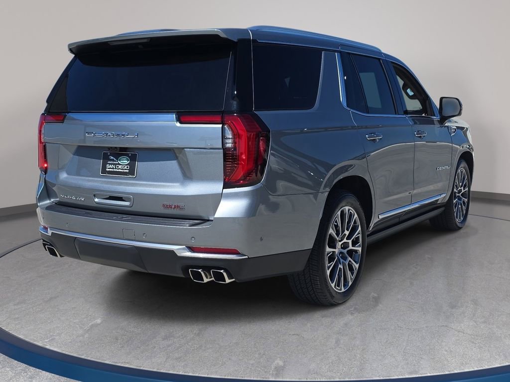 Used 2026 GMC Yukon Denali w/ Denali Reserve Package image 6